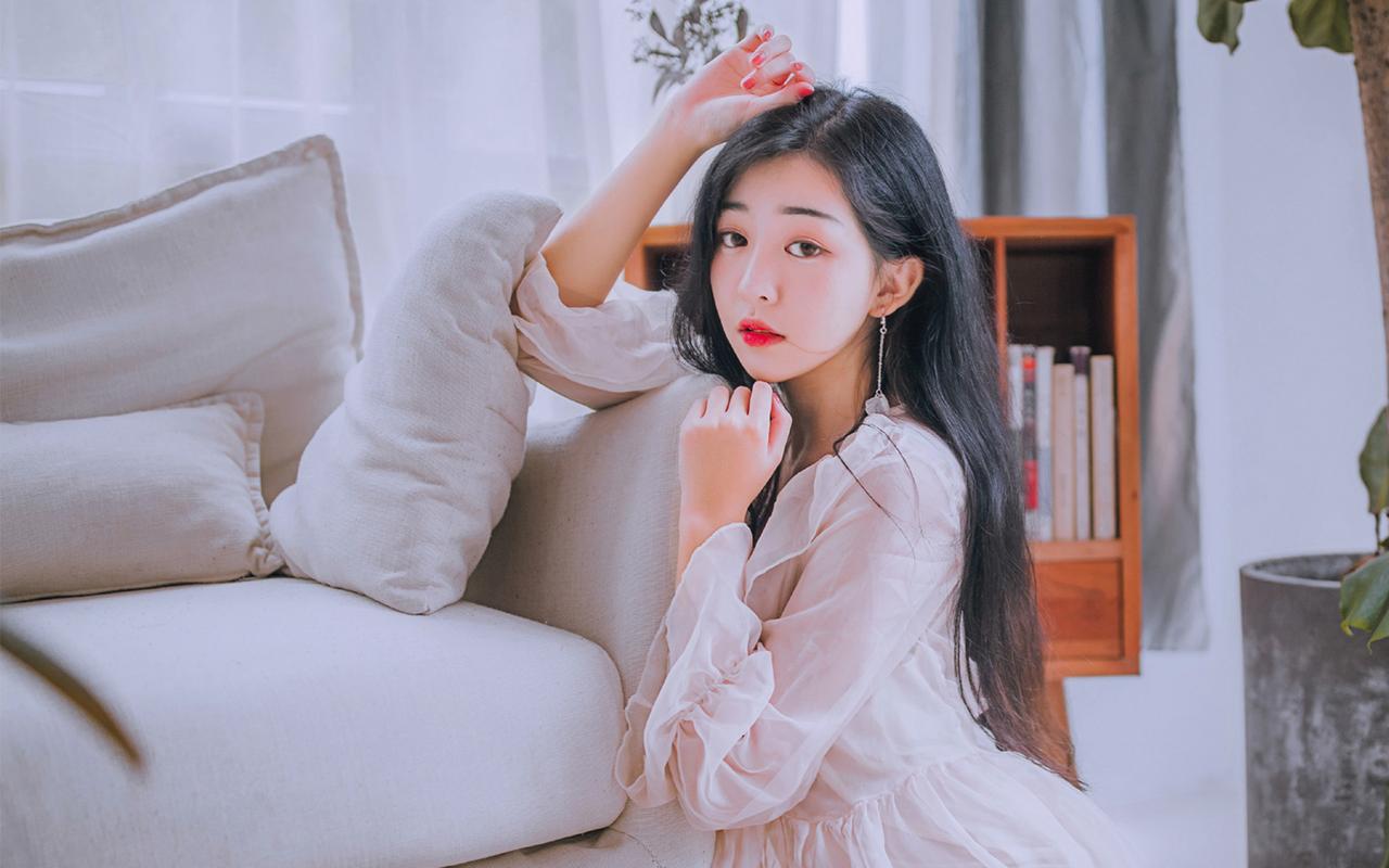 待在室内就不会中暑吗？丨中新真探